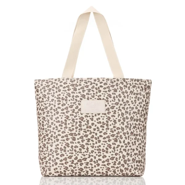 Day Tripper | Leopard Cub